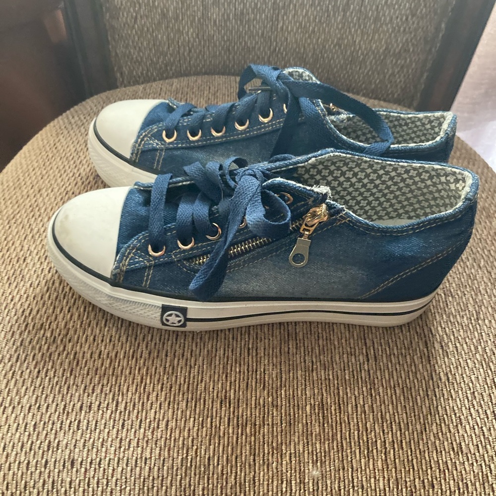 Cute denim tie up and side zip sneakers